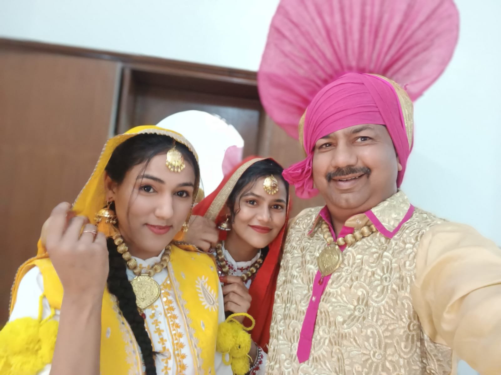 Lok Rang International Performances